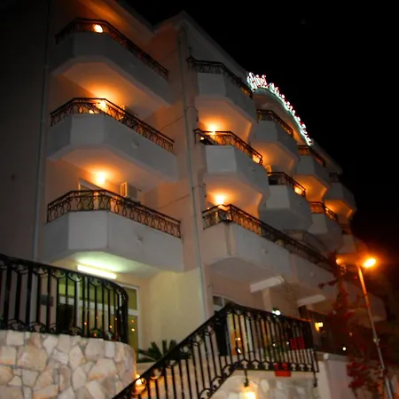 Hotell Magnolija 3*