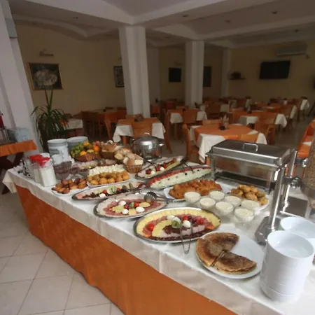 Hotell Magnolija 3*